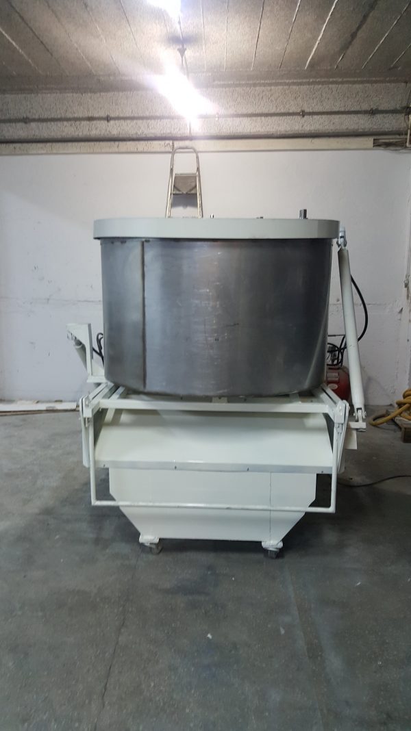 Pan Type Concrete Mixer 12