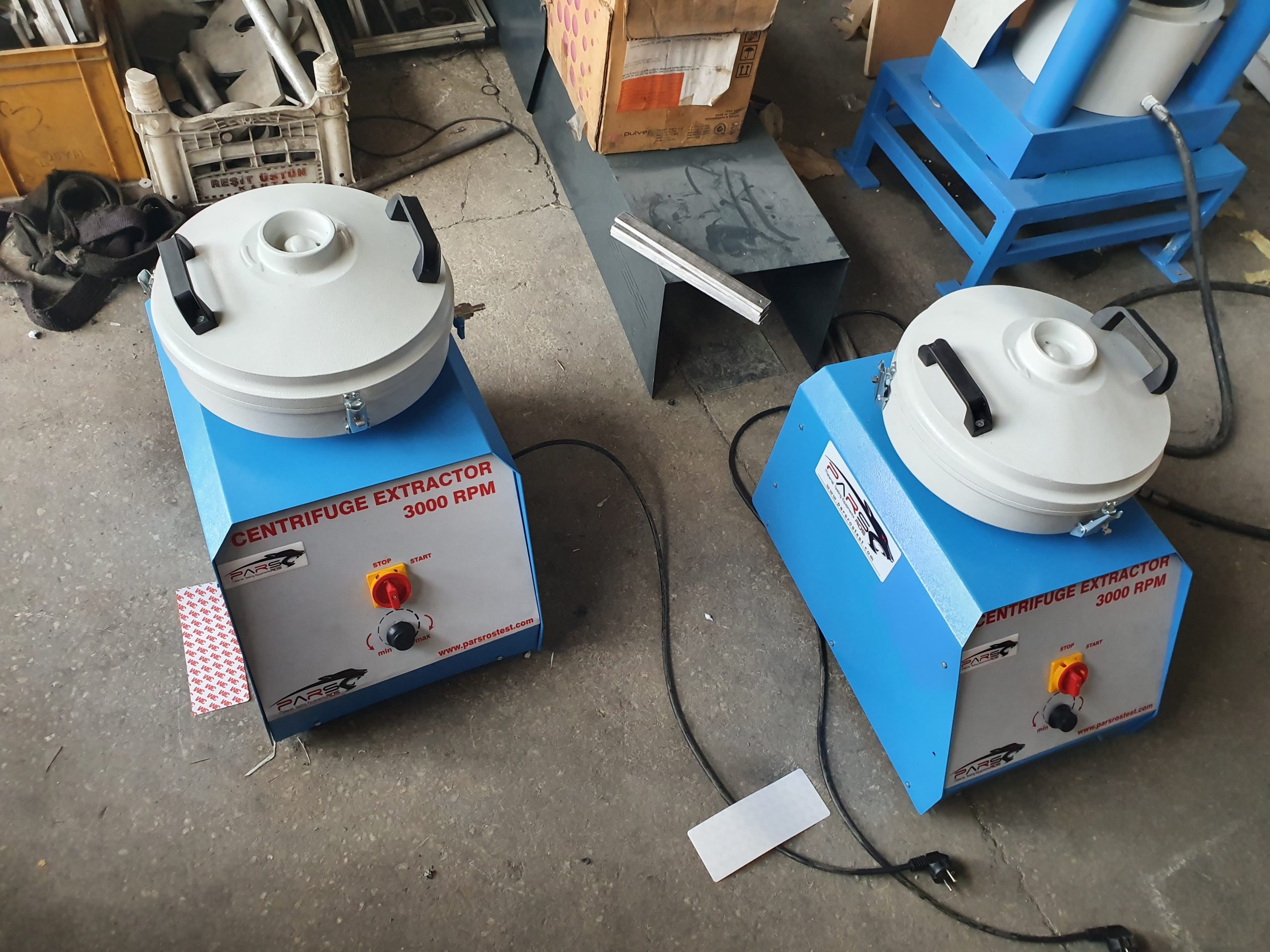 Centrifuge Extractor Parsros Material Testing Equipments