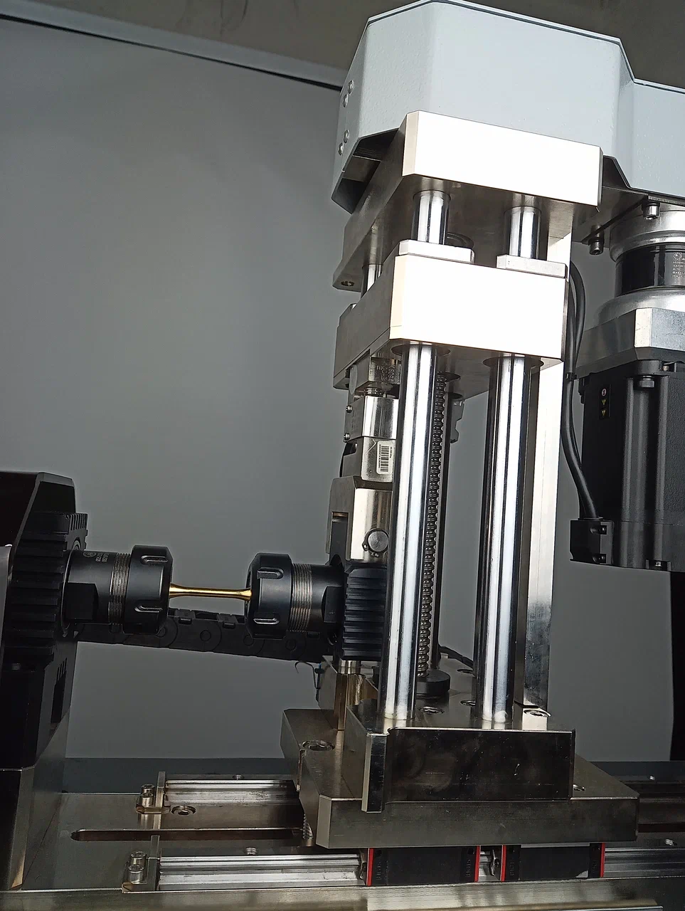 Rotary Bending Fatigue Testing Machine Parsros Material Testing Equipments