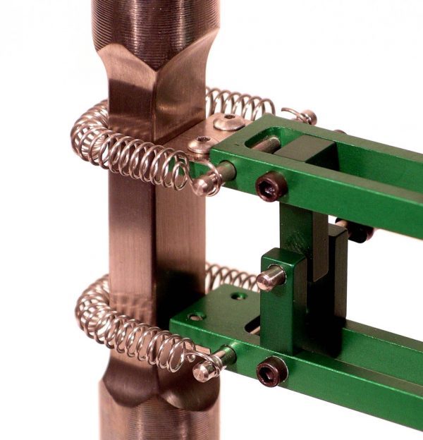 3542 extensometer attached using springs
