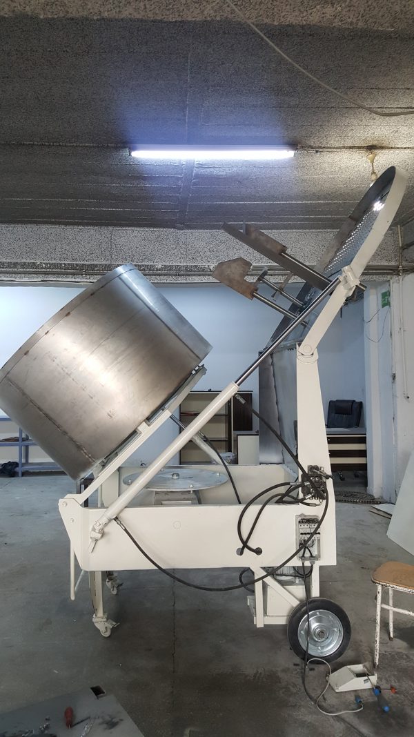 Pan Type Concrete Mixer 11