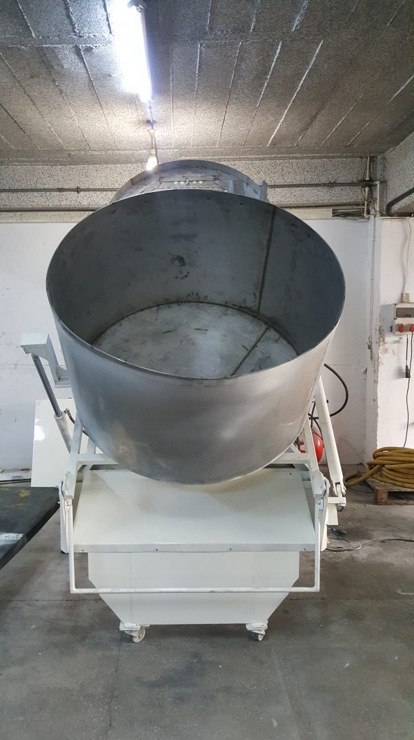 Pan Type Concrete Mixer 9